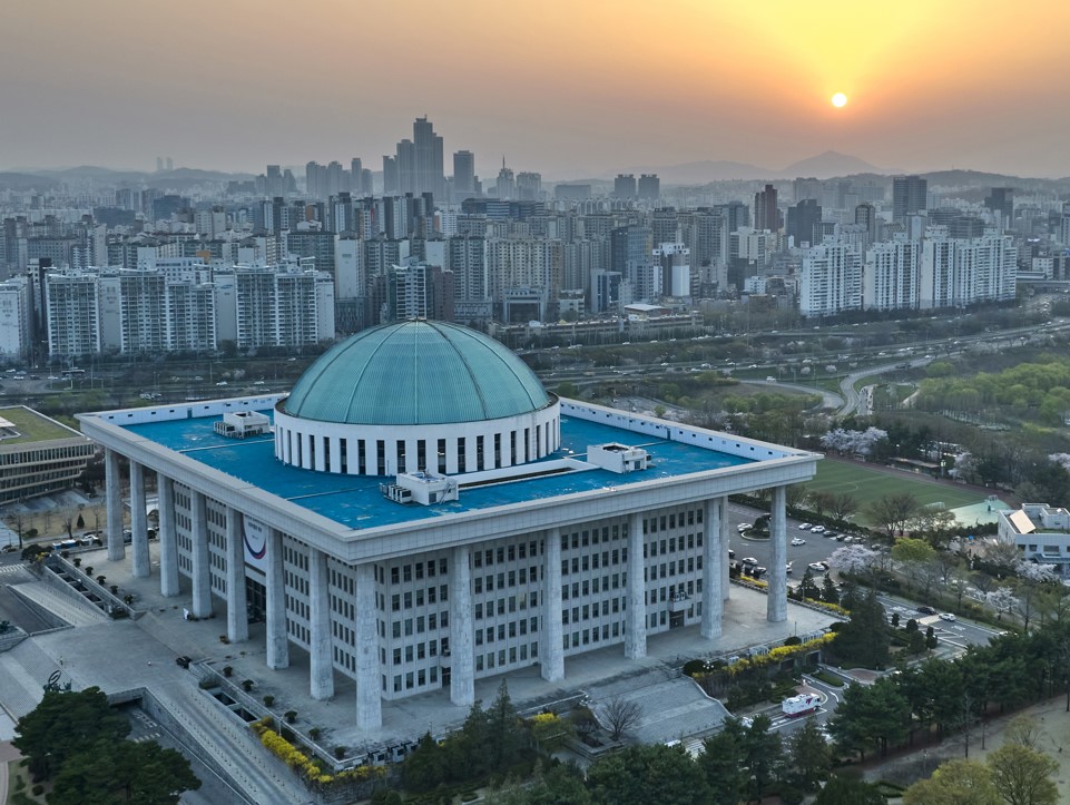 여야, '법인세 확대안·양도세 완화' 놓고 신경전