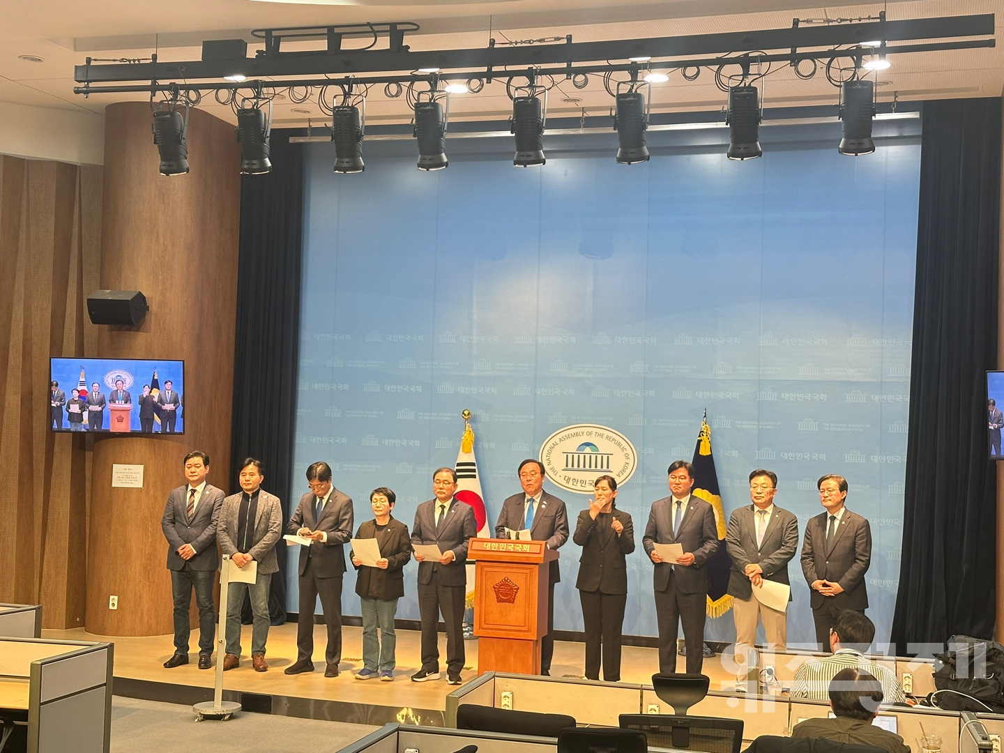 민주당 초선의원 일동, “韓 이완규∙함상훈 재판관 후보 철회해야…불복 시 탄핵”