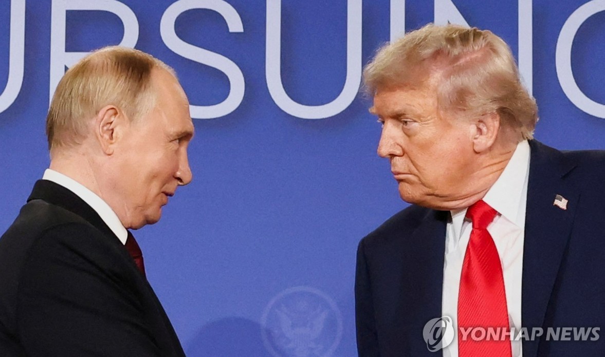 [외신] 푸틴·젤렌스키 회담설 일축한 러시아… 전쟁 종식 논의엔 '거리두기'