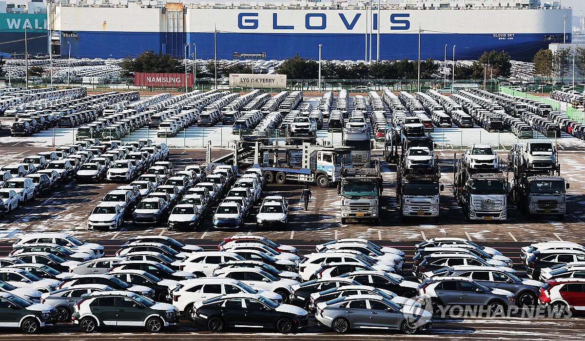 트럼프, 한국산 제품 관세 25%로 인상 선언…한·미 통상 갈등 재점화되나