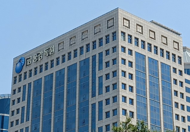 금감원 은행감독국장 "은행권 부동산 쏠림현상 과도...체계적 대응 필요"