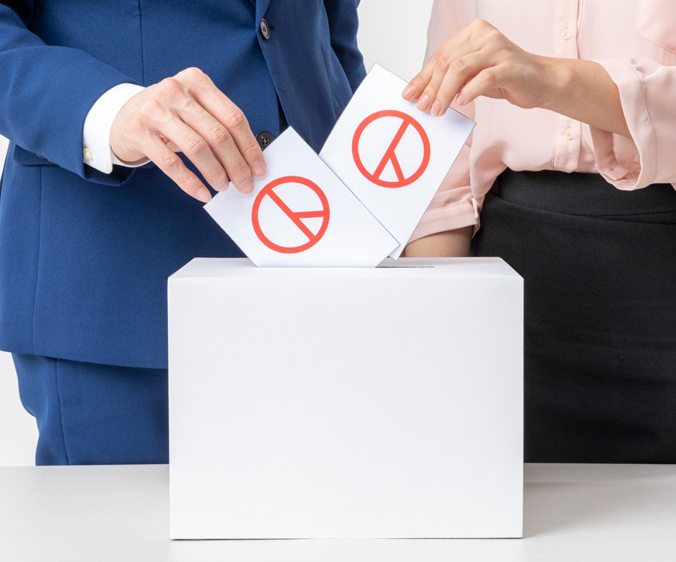 이재명, 준연동형 유지...국민의힘 "대국민 기만 쇼"