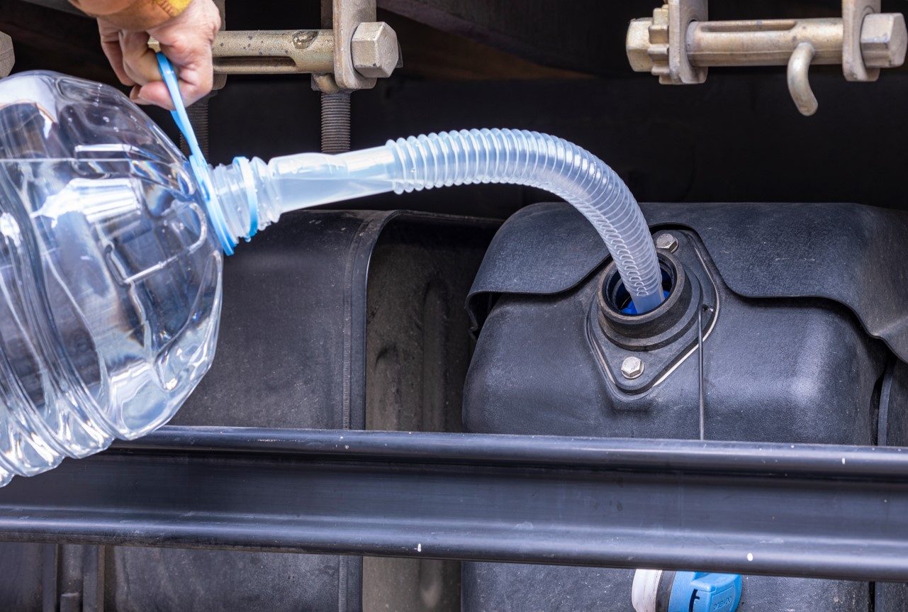 "요소수, '국가전략물자' 지정해야"... 국내 생산 필요성 제기