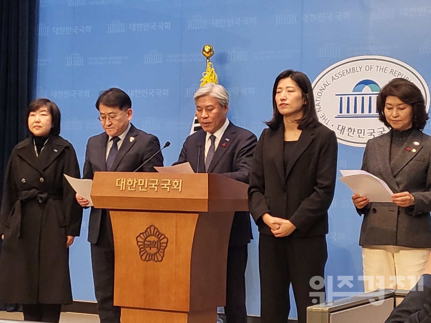 조국혁신당, 내란특검 ‘사법부 불기소’ 결정 정면 비판