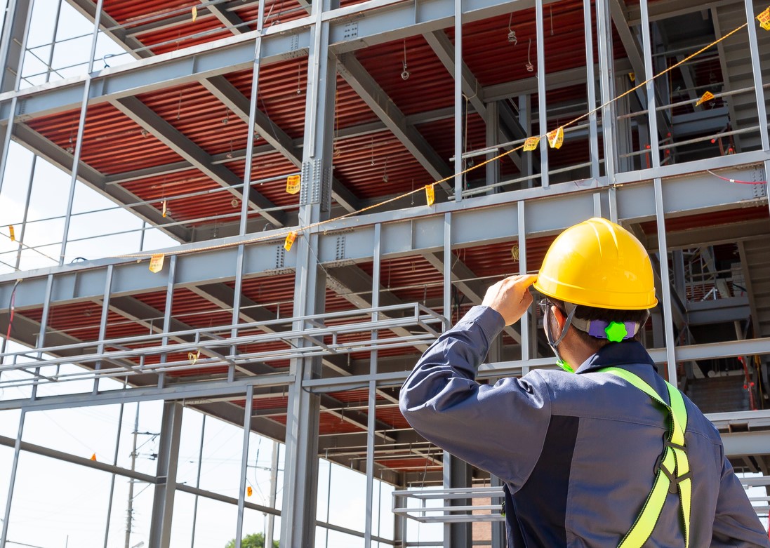 시름에 잠긴 건설업계, 정부가 지원한다... "유동성 및 세제 감면 등 추진"