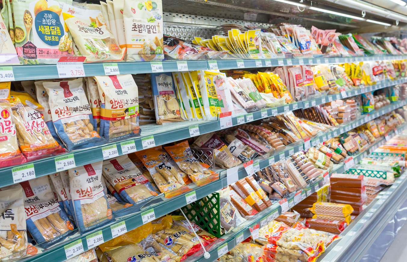 가공식품·외식 물가 억누르는 정부.. "소비자가 납득해야"