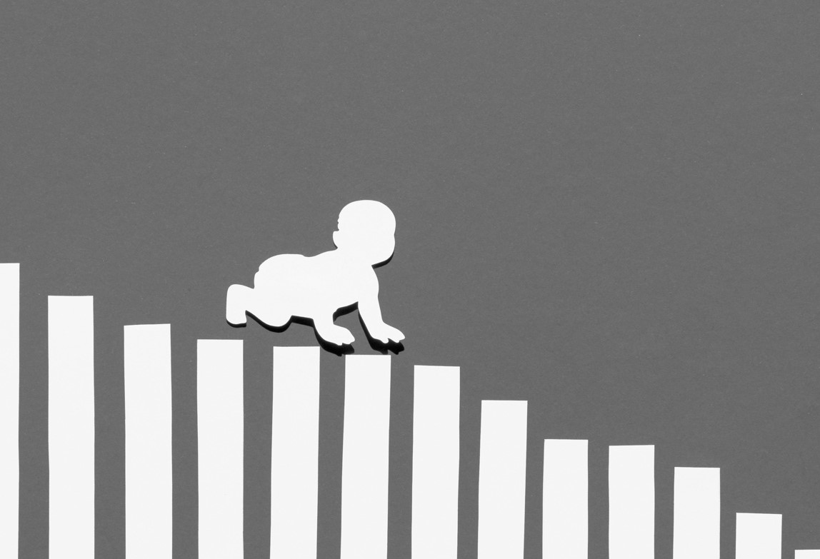 출산율 0.76명대...기업 10곳 중 7곳 "경제위기 도래 가능성 높아"