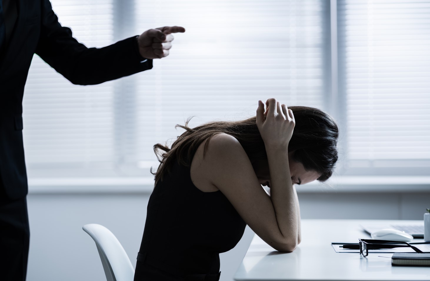 테스트테크·더케이텍, 폭언·폭행부터 성희롱까지..."엄정하게 대응"