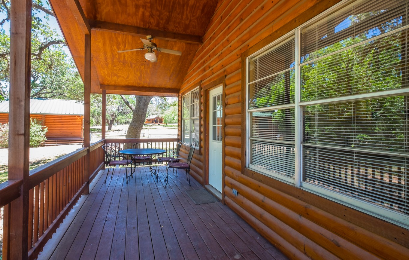 [외신] 미국인 10명 중 8명, “지금 집 사기엔 최악의 시기”