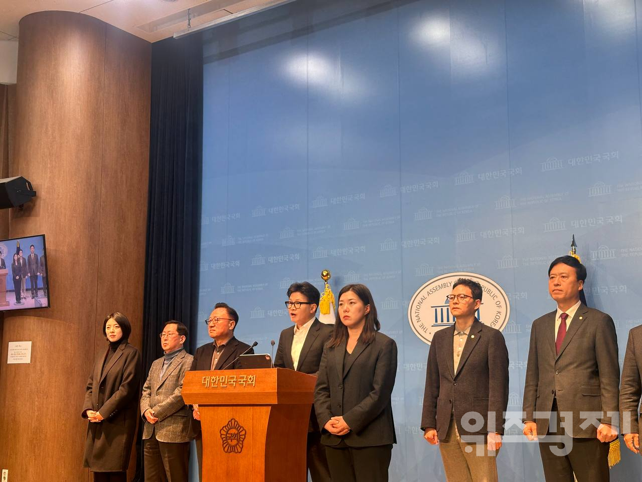 한동훈 “허위 판단으로 제명…헌법 훼손하는 또 다른 계엄”