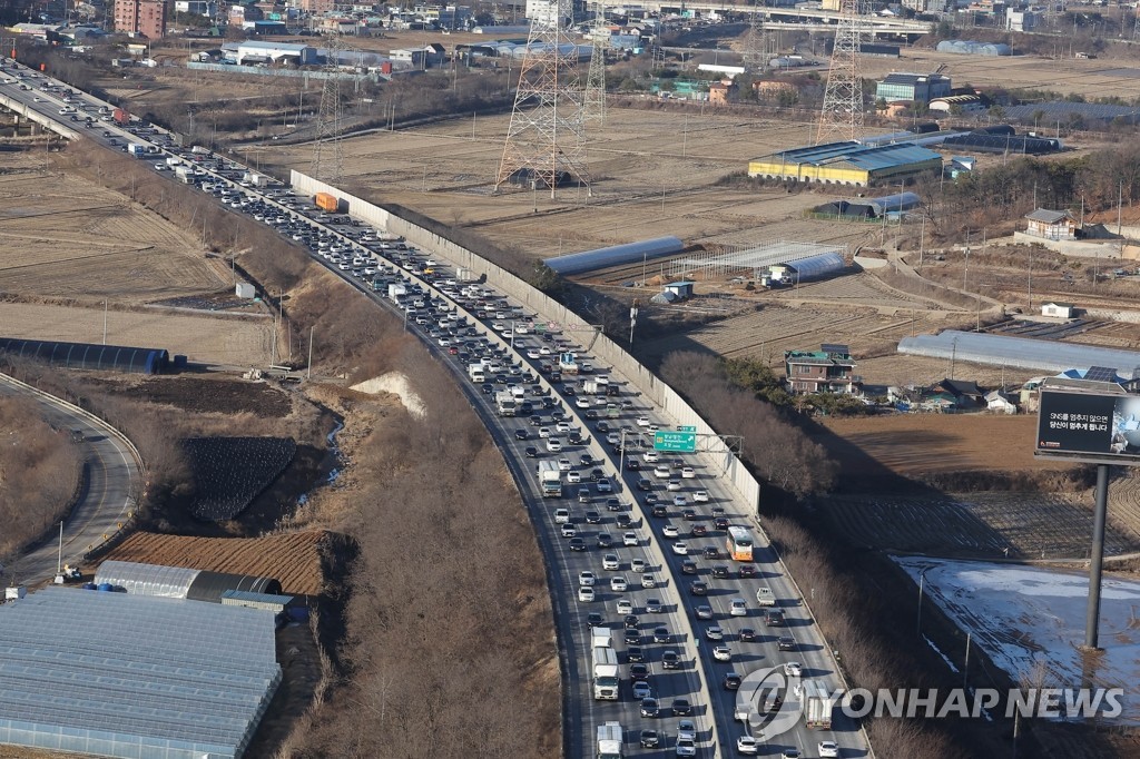 직장인 10명 중 6명 설 연휴 연차 사용…이유는?