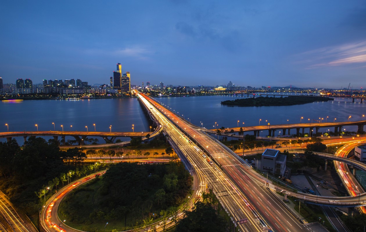 서울시, 한강 불법운영 매점에 6년 만에 승소... 배상금 61억 원
