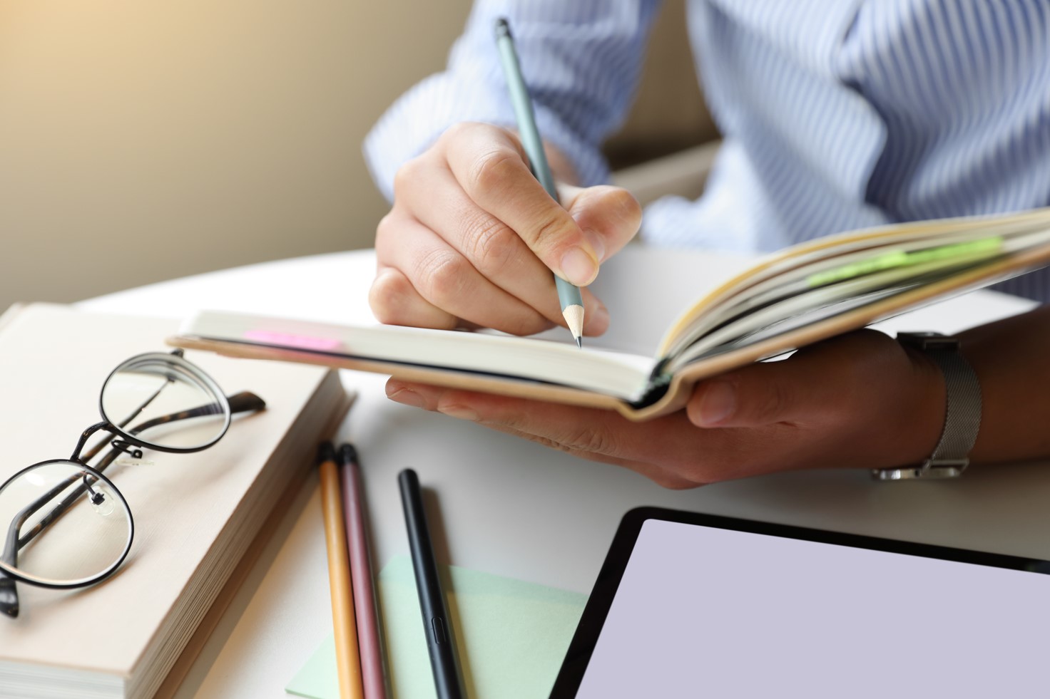 7월 고용보험 가입자 수 증가... 여성, 고령자 늘었으나 청년층 여전히 감소세