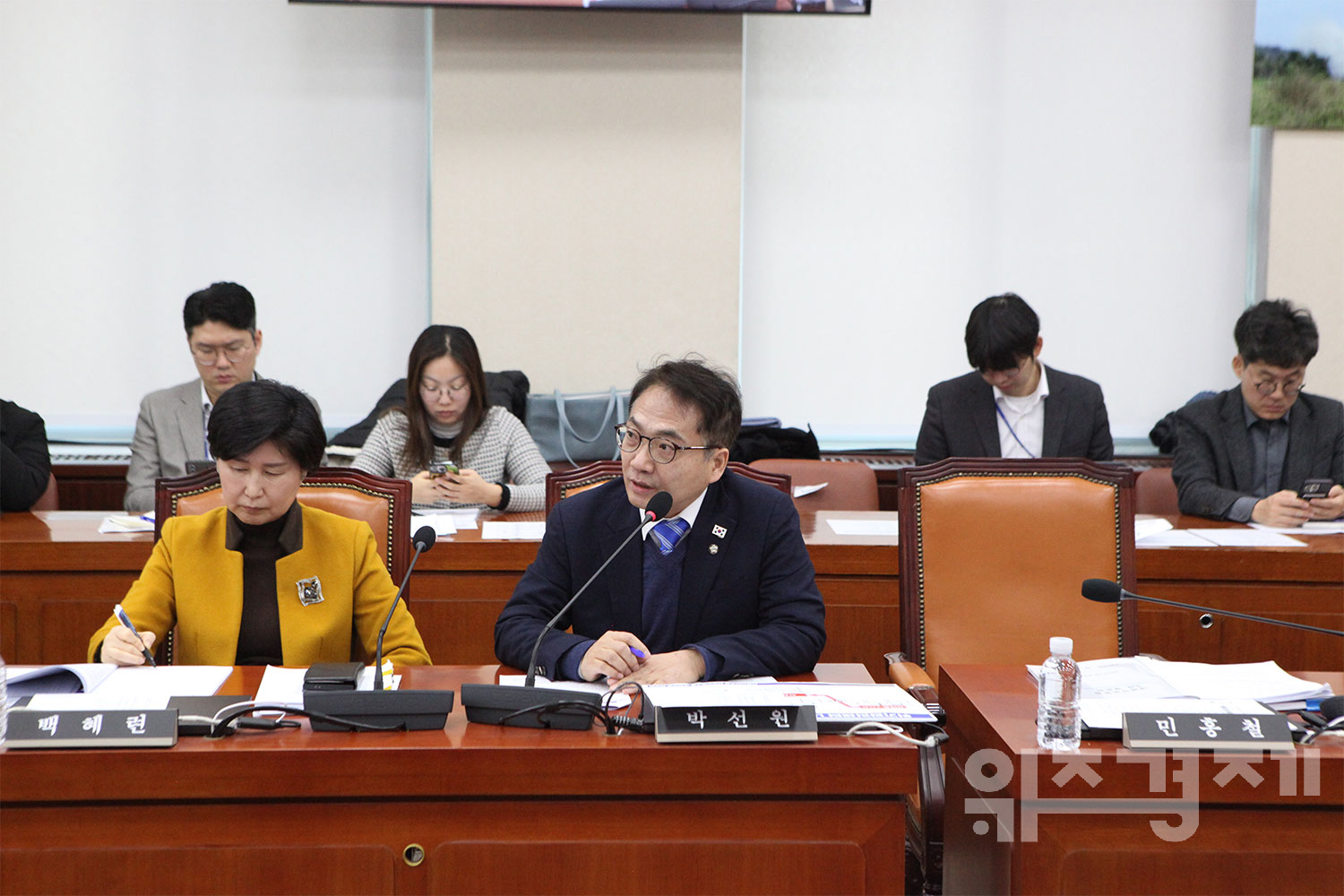 ‘홍장원 메모’ 가필 논란에 박선원 정면 반박… “필적 감정, 열번이고 백번이고 해주겠다”