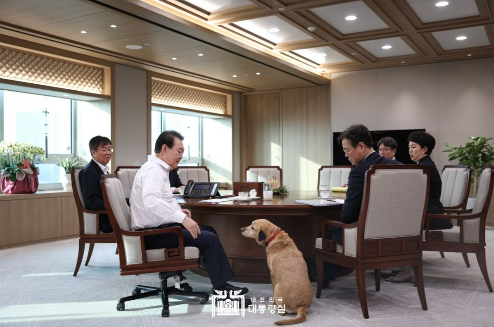 尹, “노조 회계 정보공시시스템 구축해야”…‘야권 반발’