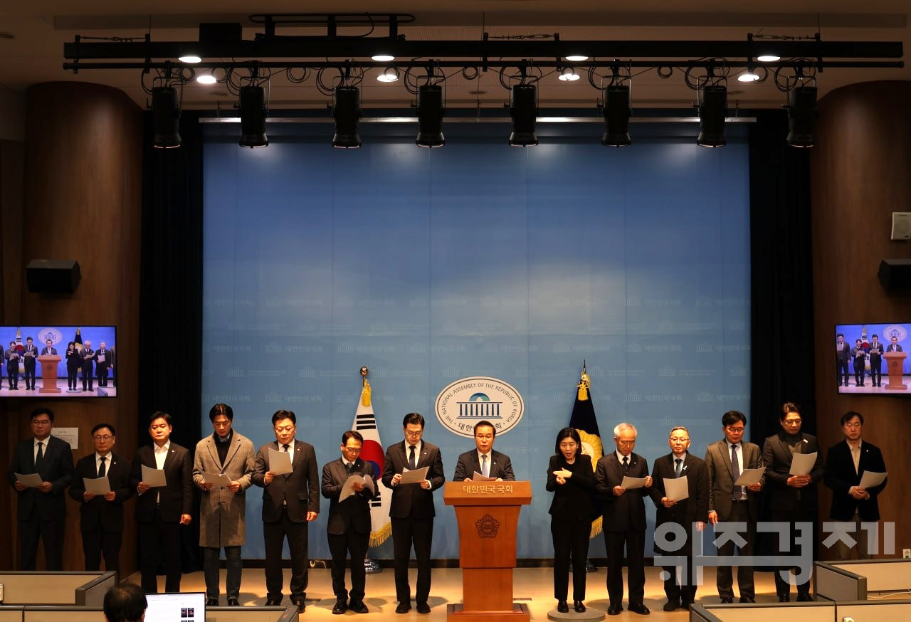 민주당 ‘정치검찰 조작기소 대응특위’, 이재명 대통령 사건 공소취소 촉구