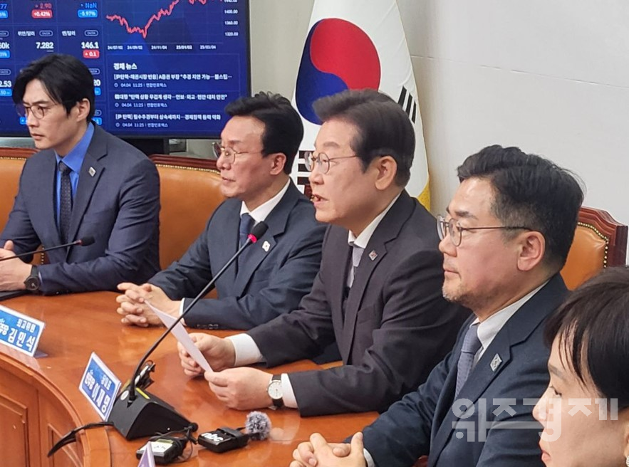 이재명 대표 "위기가 곧 기회, 진짜 대한민국 시작'