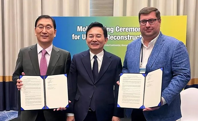 우크라이나 재건 특수 현대건설, 4%대 강세