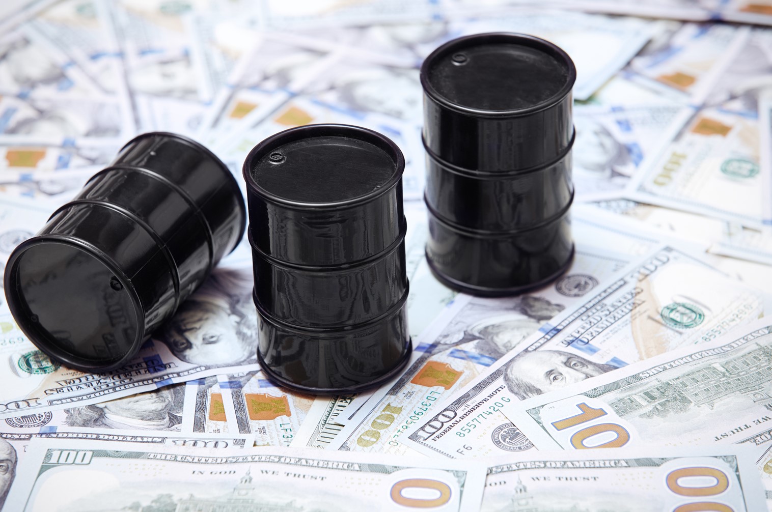 이스라엘·하마스 충돌에 유가 4% 급등...장기화 가능성은?