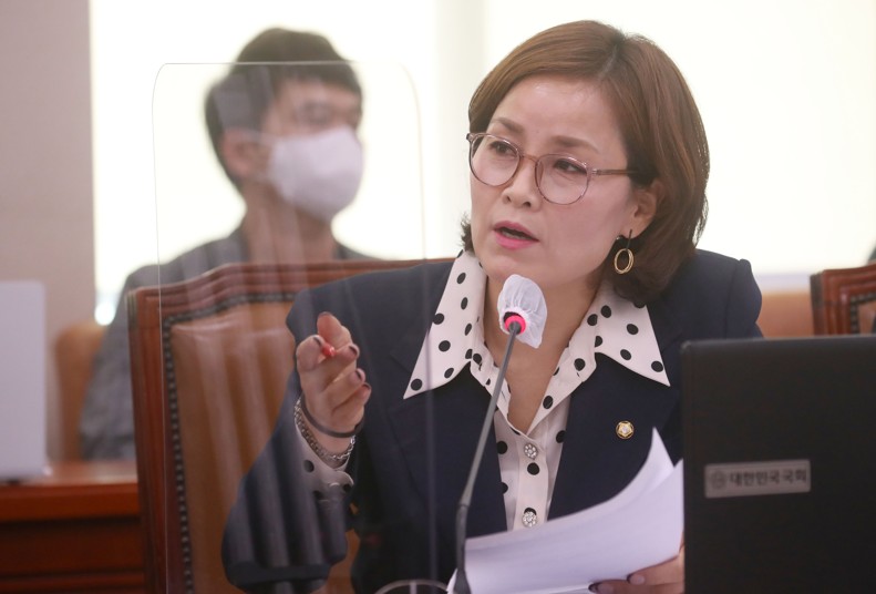 교사노조 "졸속 유보통합 법안 철회하라"