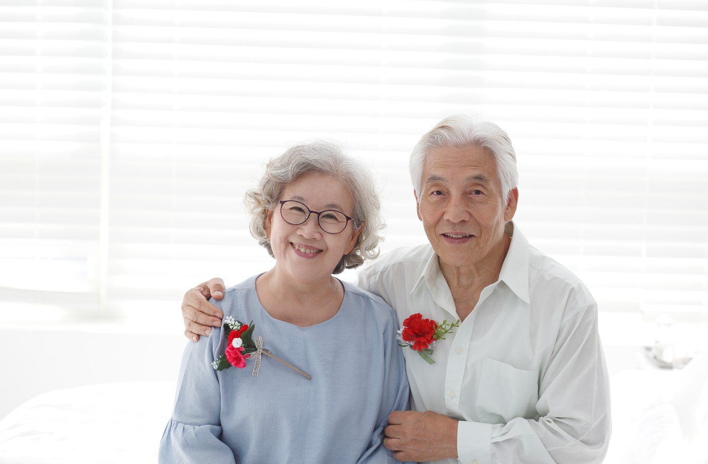 여야, 어버이날 맞아 한목소리로 노후 보장 약속