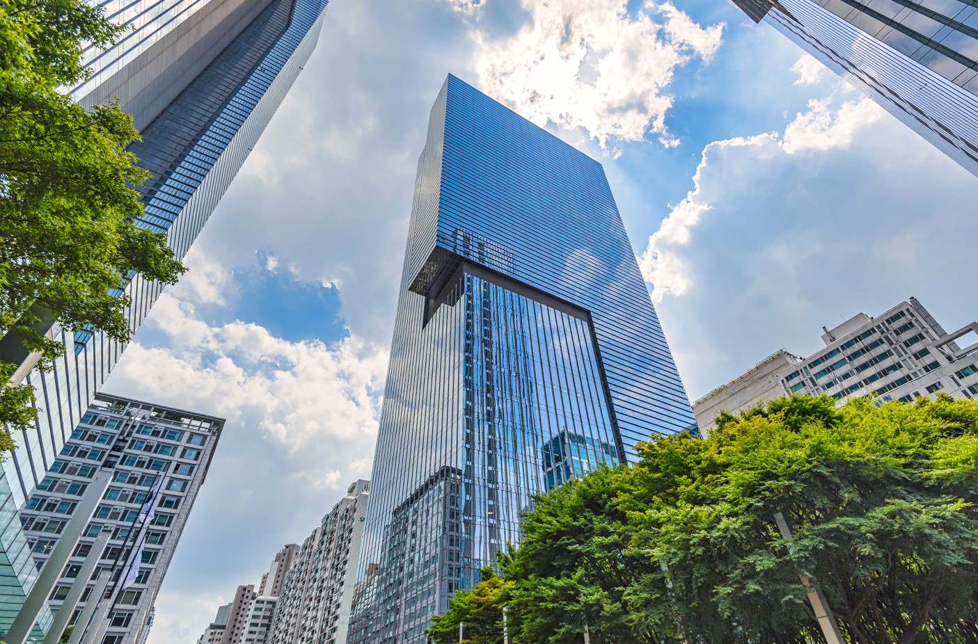 위기의 대기업...영업이익·이자보상배율 하락