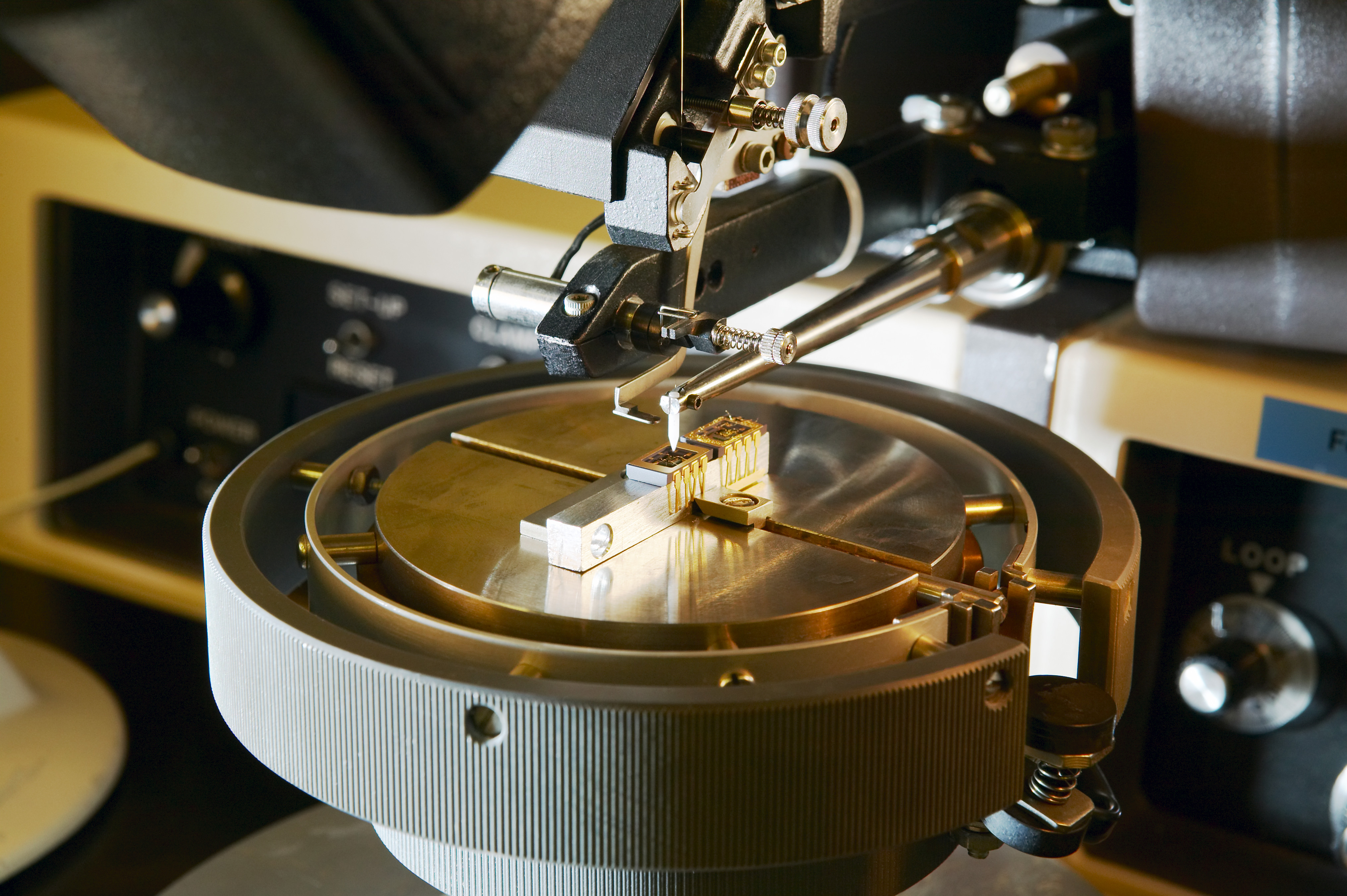 국내 전기,전자 산업 영업비밀 유출 사례 多... 절반 이상이 퇴직자 소행