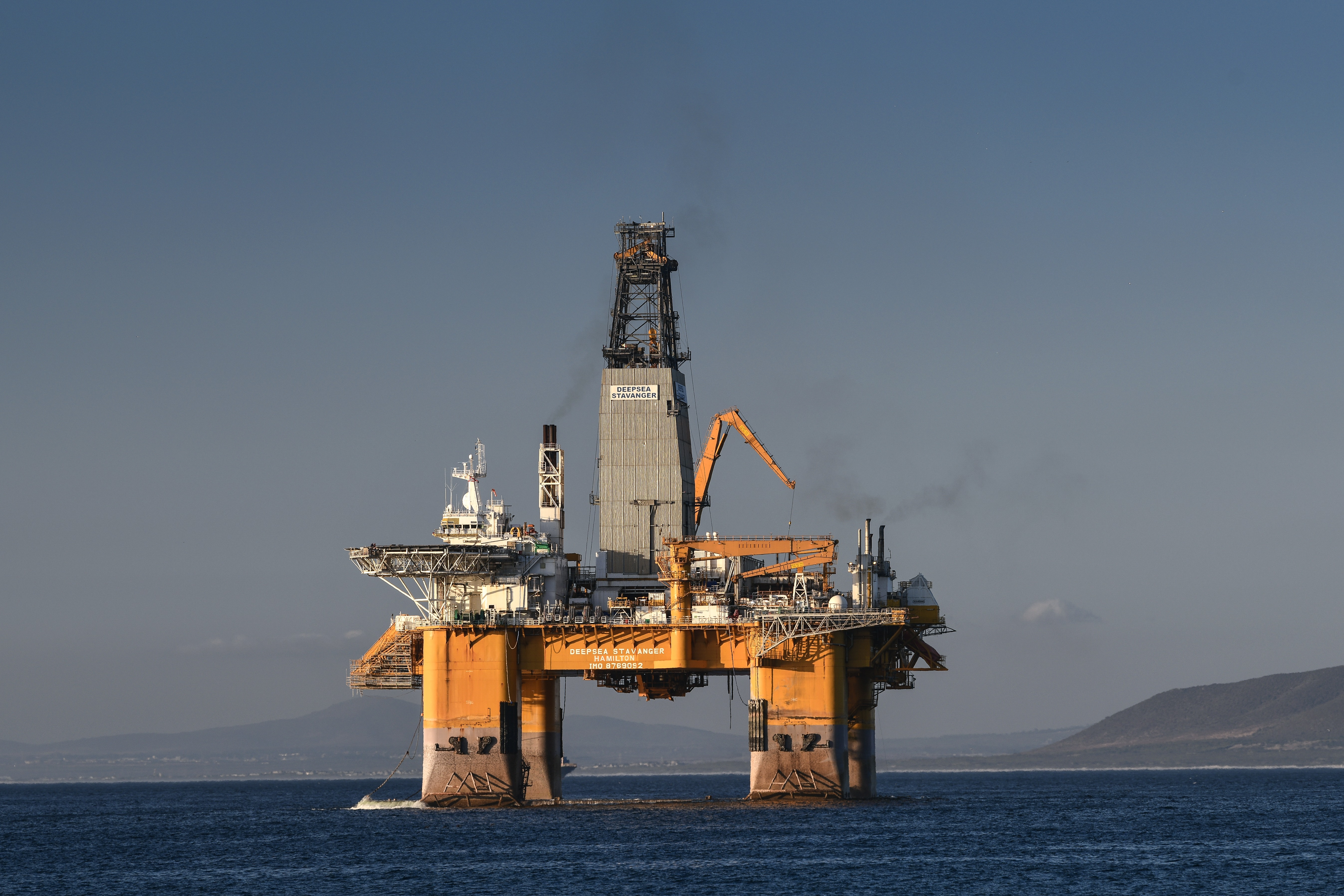 석유 공급·가격 안정 위해 6조 원 투자... 국제유가는 혼조세