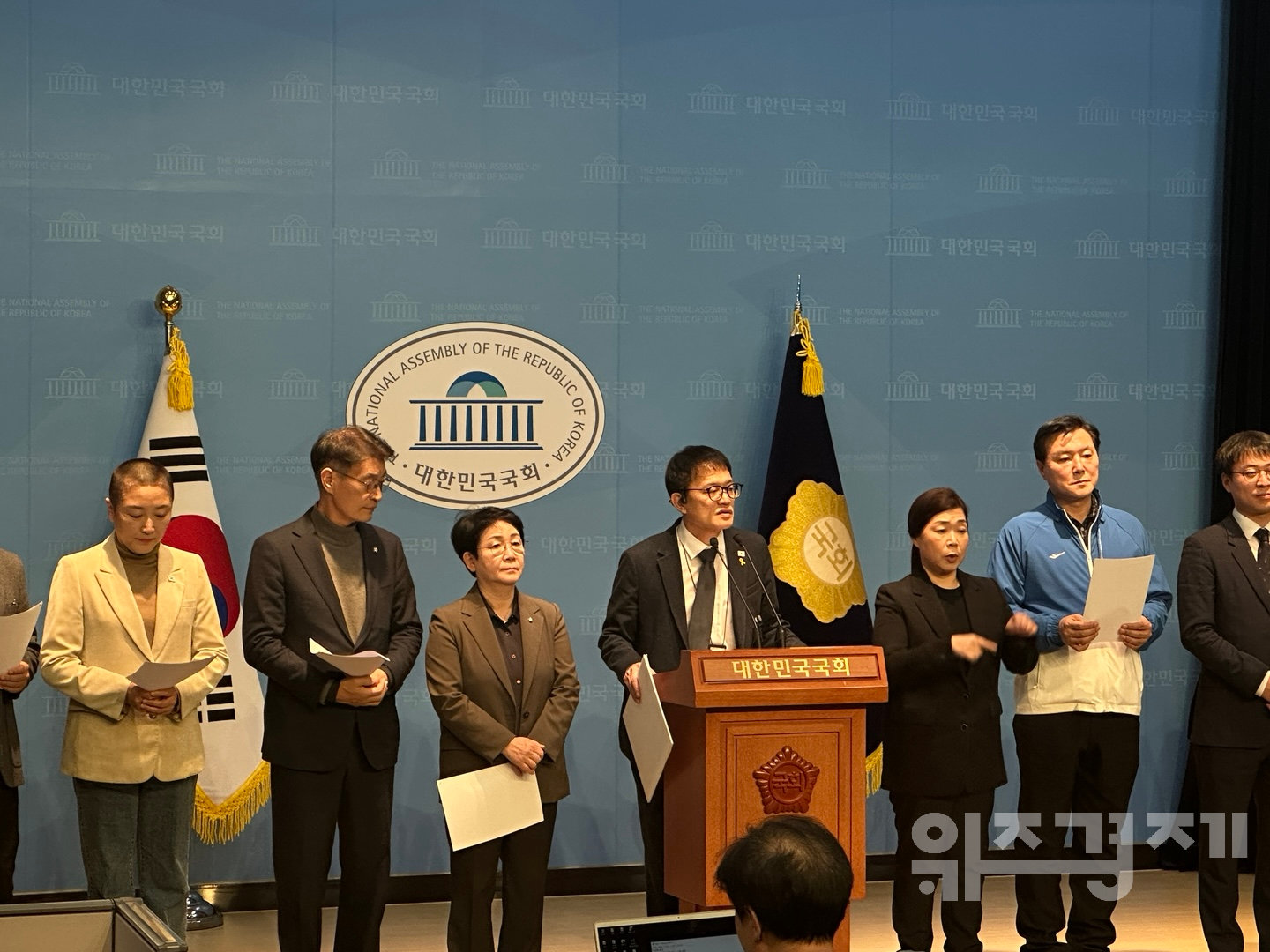 “‘기본사회’ 국민의힘 강령에도 있는데 비난만?”…박주민, “자가당착”