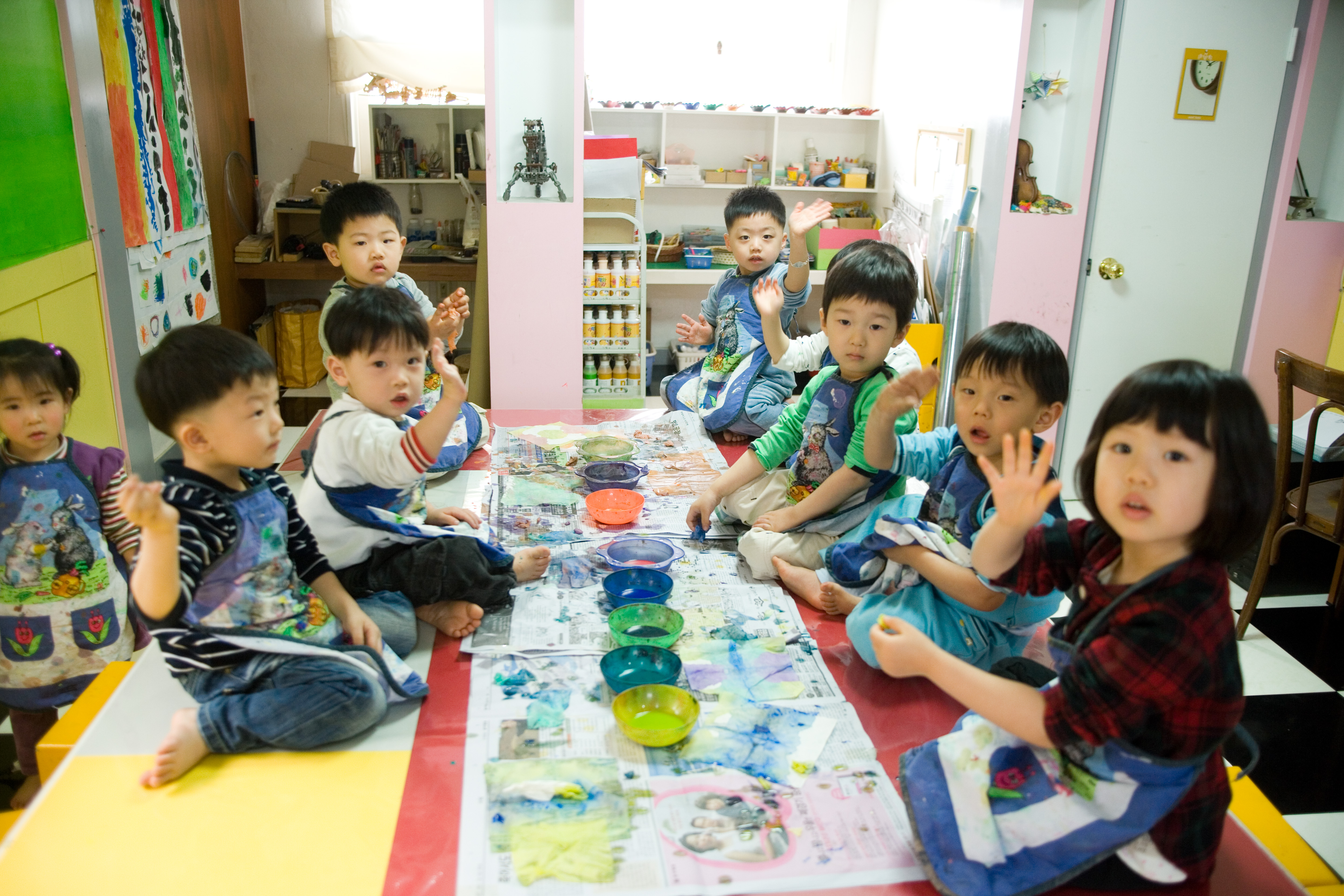 [위고라] 교육부, 유치원 8시 등원 추진...찬성 VS 반대