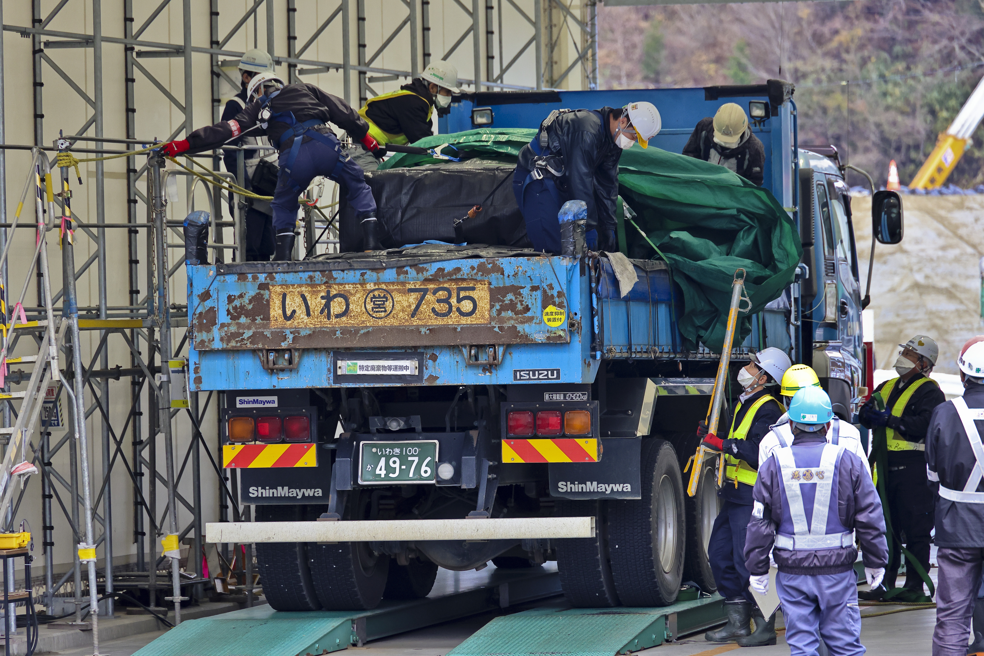 코앞에 닥친 후쿠시마 오염수 방류... "제2의 태평양 전쟁" Vs "삼류 소설 수준의 괴담"