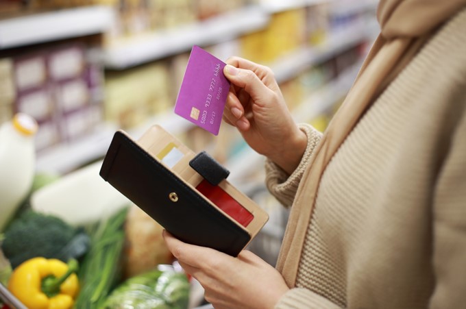 '실질소득 줄고 빈부격차 악화'...정부 대책은?