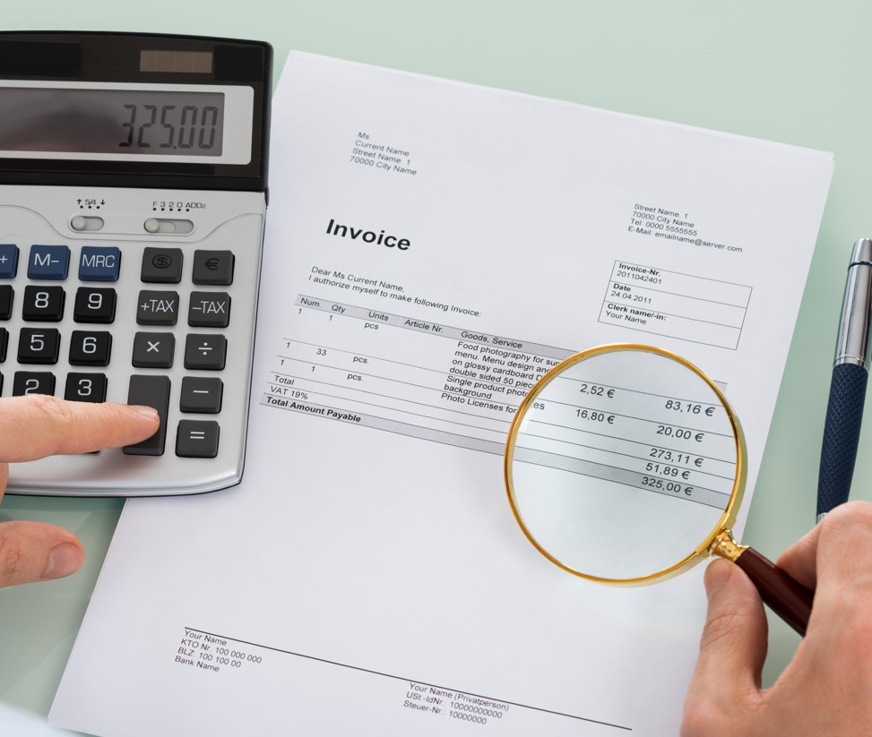 [외신] 고물가에 미국인 65%의 재정 악화... "보육비 상당한 부담"