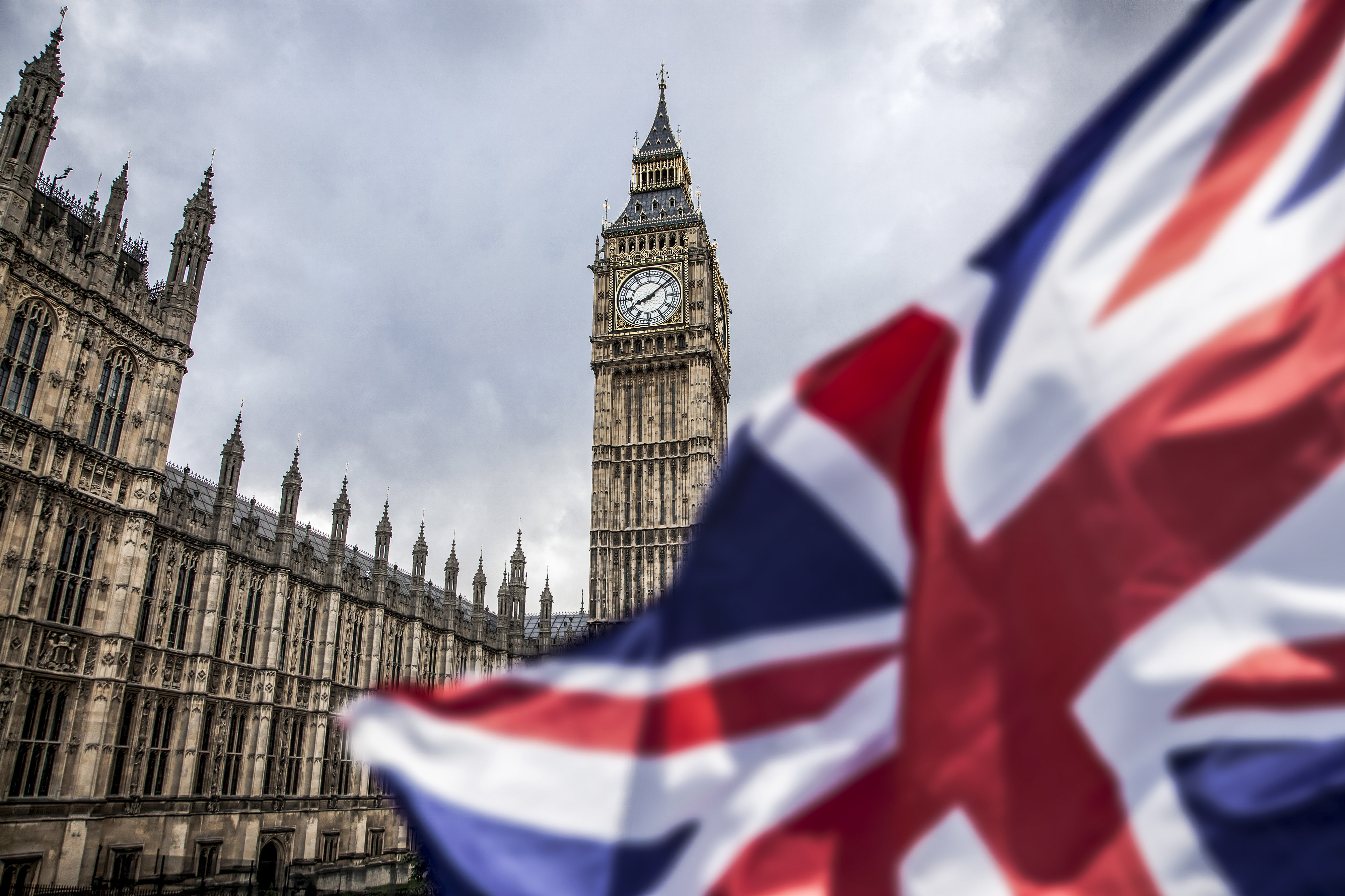 [외신] 42살 인도계 영국 총리 선출... 경제 소방수 역할할 수 있을까?