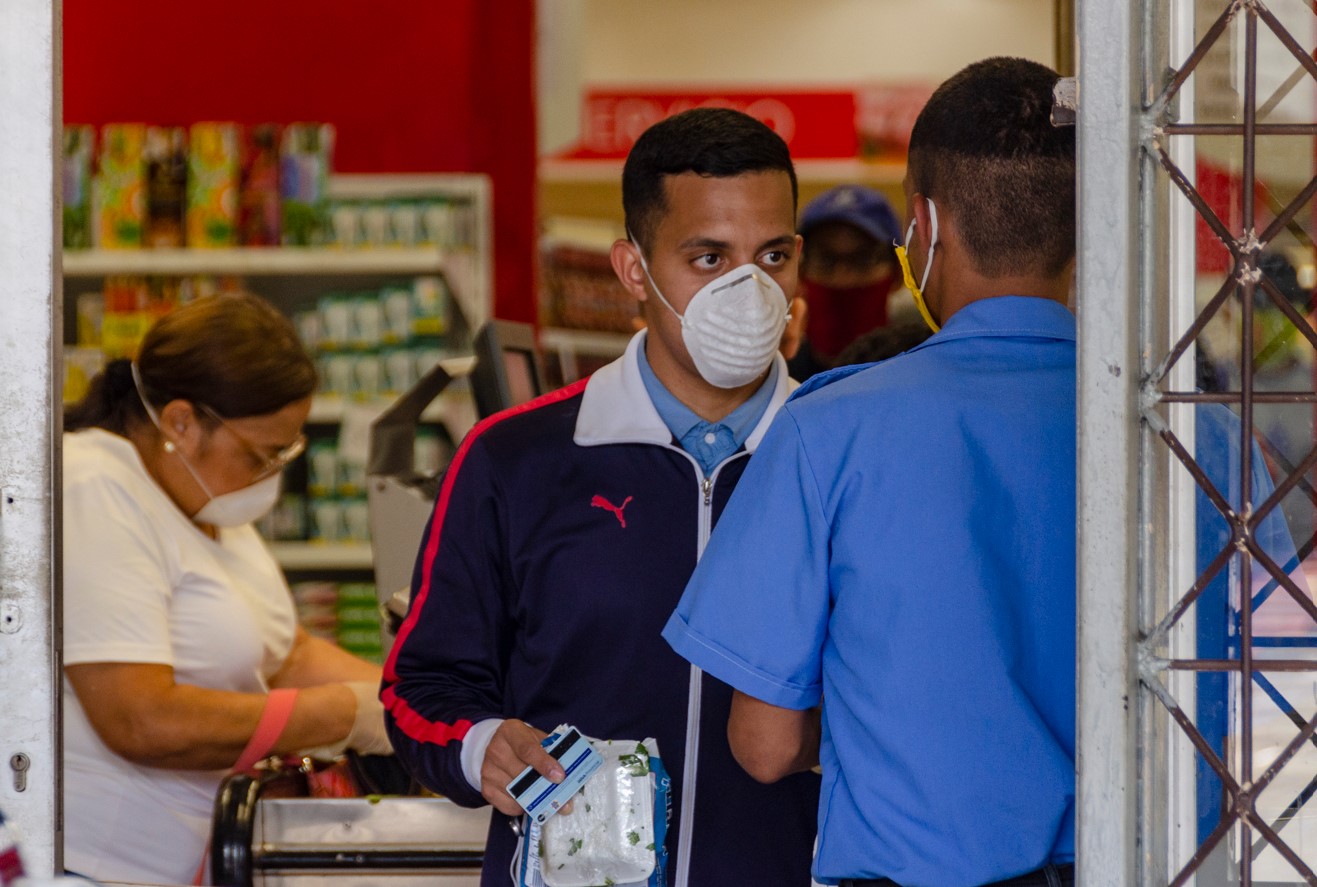 예상보다 높은 소비자물가 상승폭에 휘청한 美... 금리 인하 기대감 후퇴