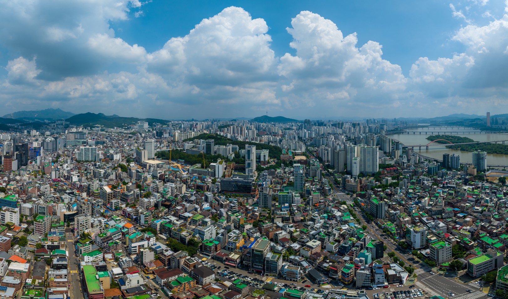 주거지 분리 심각..."저가주택 군집지역에 재개발·재건축해야"