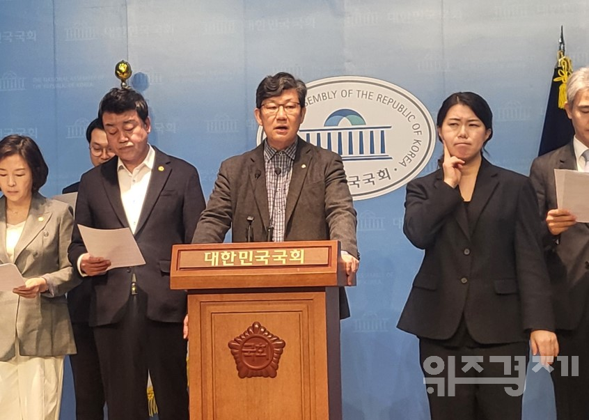 새서울준비특위 "오세훈 시장 토허제 번복, 무상급식 헛발질 제2탄인가"