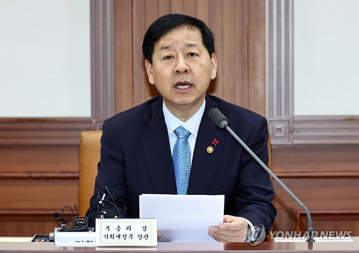 소비자만 ‘깜깜이 소비’ 강요받는 시장… 정부·소비자단체 “가격 투명성 강화” 한목소리