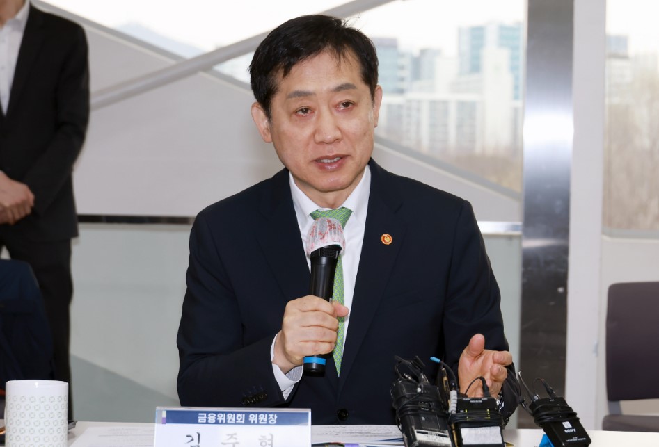 기후규제 대응 위해 2030년까지 420조 투입... 해외에선 '그린퍼티그' 확산