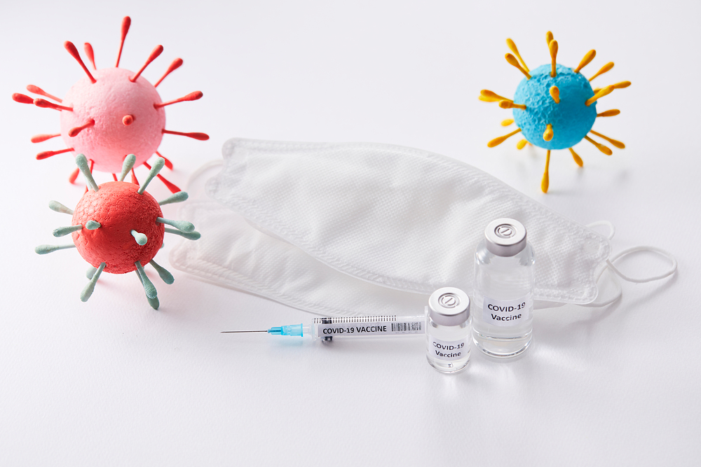 코로나 신규 확진자 수 증가… 정부 추가접종 독려