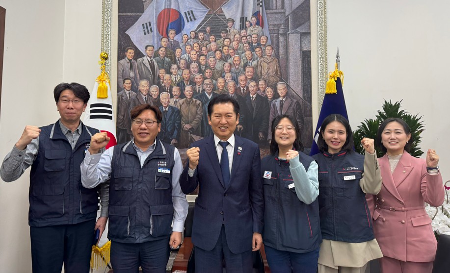 교사노조, 민주당 정청래 대표와 정치기본권 보장 협의 체계 구축