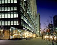 DB손해보험이 올해 4분기, 시장의 우려를 불식시키는 '어닝 서프라이즈'를 기록했다. 위험손해율을 전분기 대비 8%포인트 이상 끌어내리며 순이익 3,350억 원을 달성, 전년 대비 72%라는 경이적인 성장세를 보였다. 사진=DB손보