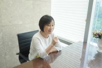 최영미 가사돌봄 유니온 위원장이 11일 위즈경제와의 인터뷰에서 질의에 답하고 있다. 출처=위즈경제