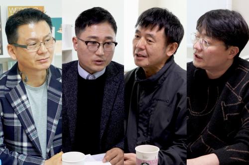 왼쪽부터 강영식 연암대학교 겸임교수, 이경구 한국반려동물협회 사무국장, 김영환 동물보호단체 케어 대표, 이진홍 건국대학교 글로컬캠퍼스 주임교수(출처=위즈경제)