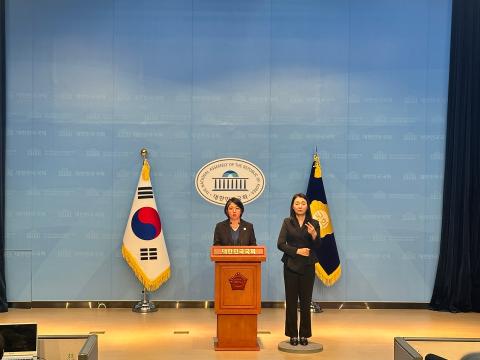 4일 국회 소통관에서 기자회견 진행 중인 용혜인 기본소득당 의원(사진=위즈경제)